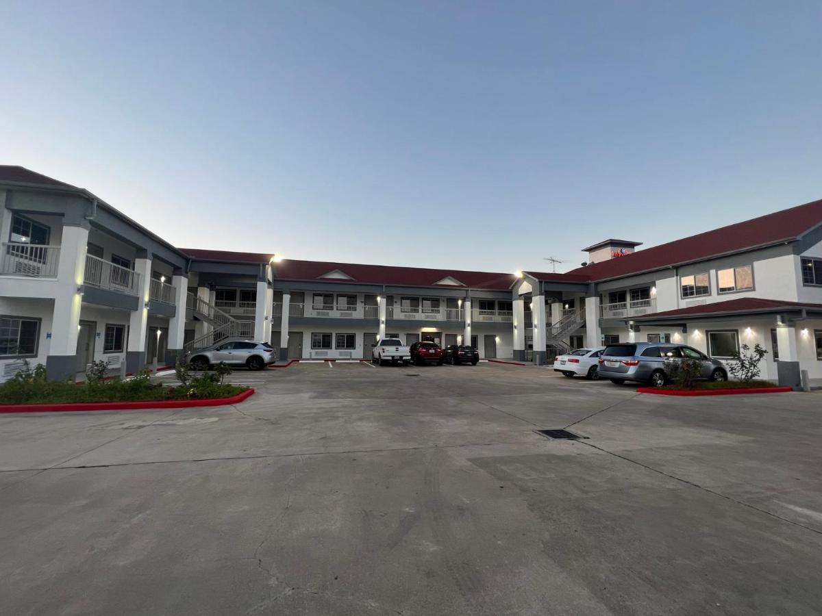 Crystal Suites Houston Exterior photo